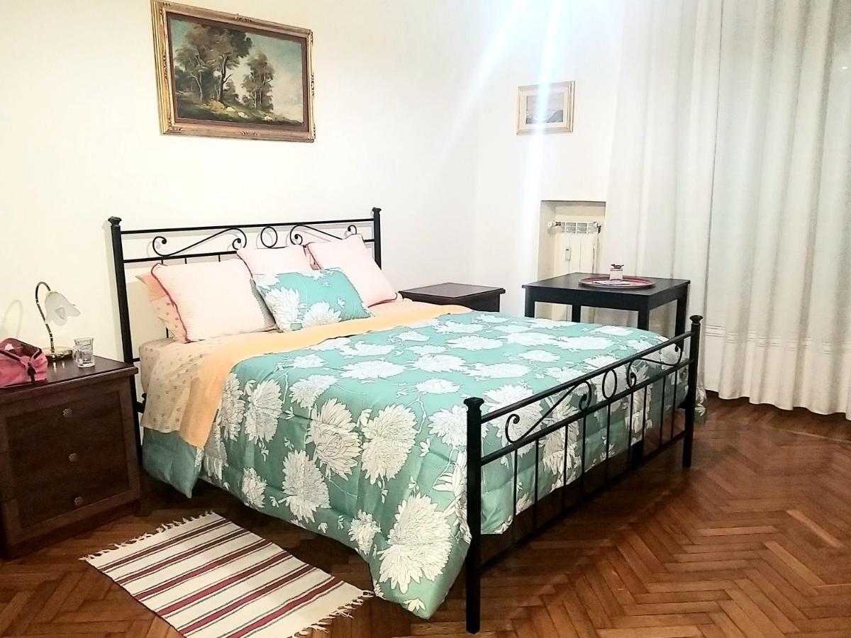 ローマ Amico Del Sole Bed & Breakfast エクステリア 写真