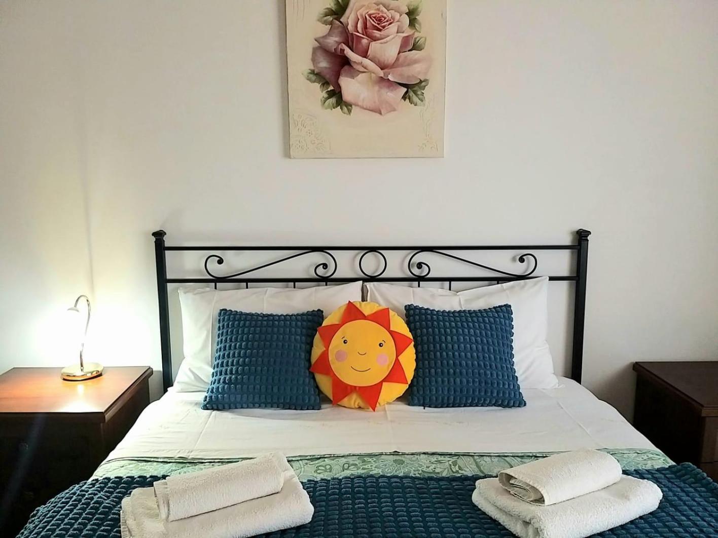 ローマ Amico Del Sole Bed & Breakfast エクステリア 写真